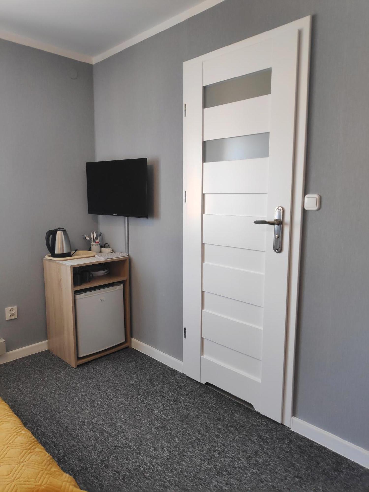 Pokoje Goscinne Moli Łeba Habitación foto